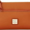 Dooney & Bourke Crossbody Handbags | Dooney & Bourke Handbag, Pebble Grain Ginger Pouchette Crossbody - Caramel